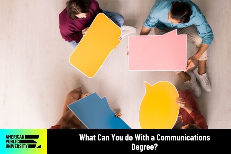 what-can-you-do-with-a-communication-degree communication degree students