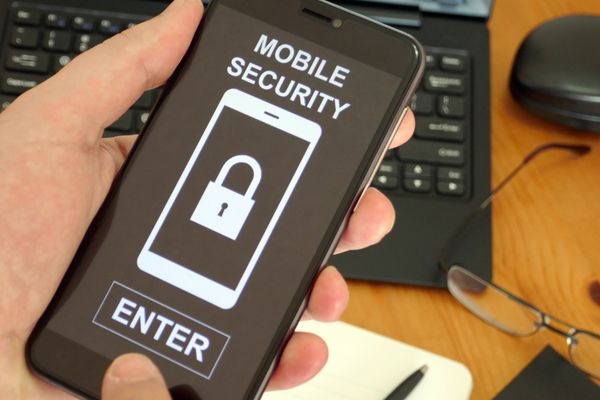 mobile security warning on cell phone