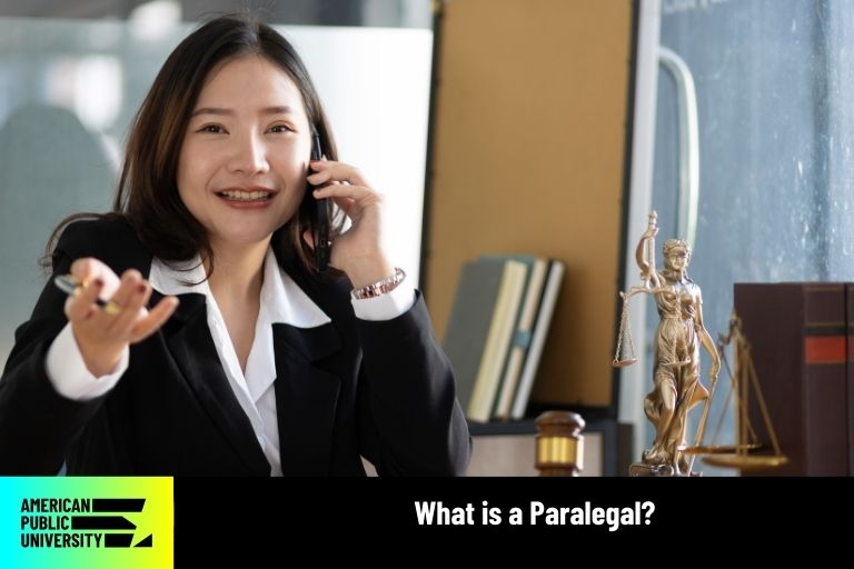 what-is-a-paralegal paralegal on cellphone